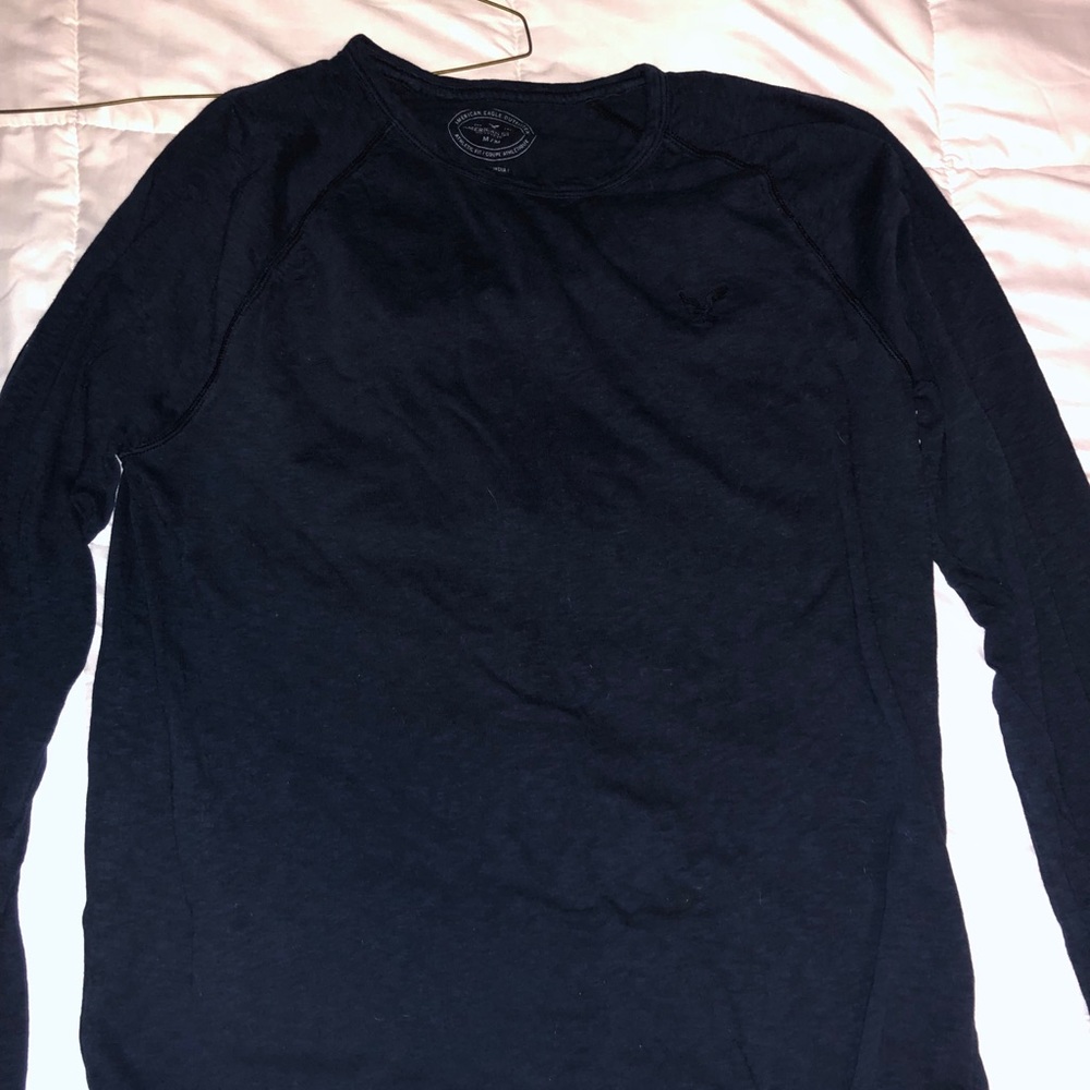 American eagle long-sleeve T-shirt! (Like new)